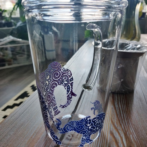 DavidsTea Colour Changing Clear Tea Mug - Picture 2 of 2